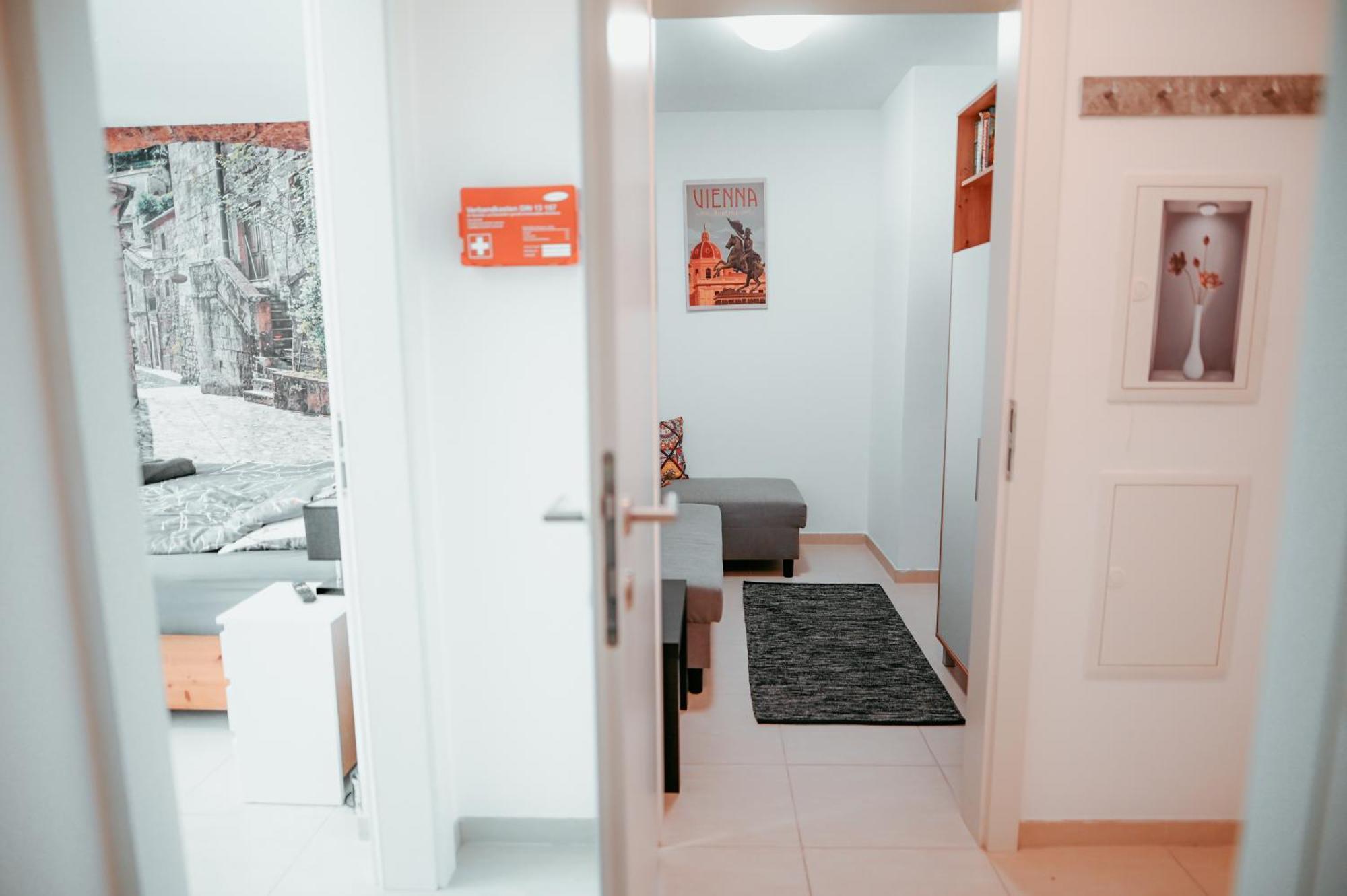 Danube Island Apartment 3 Wenen Buitenkant foto