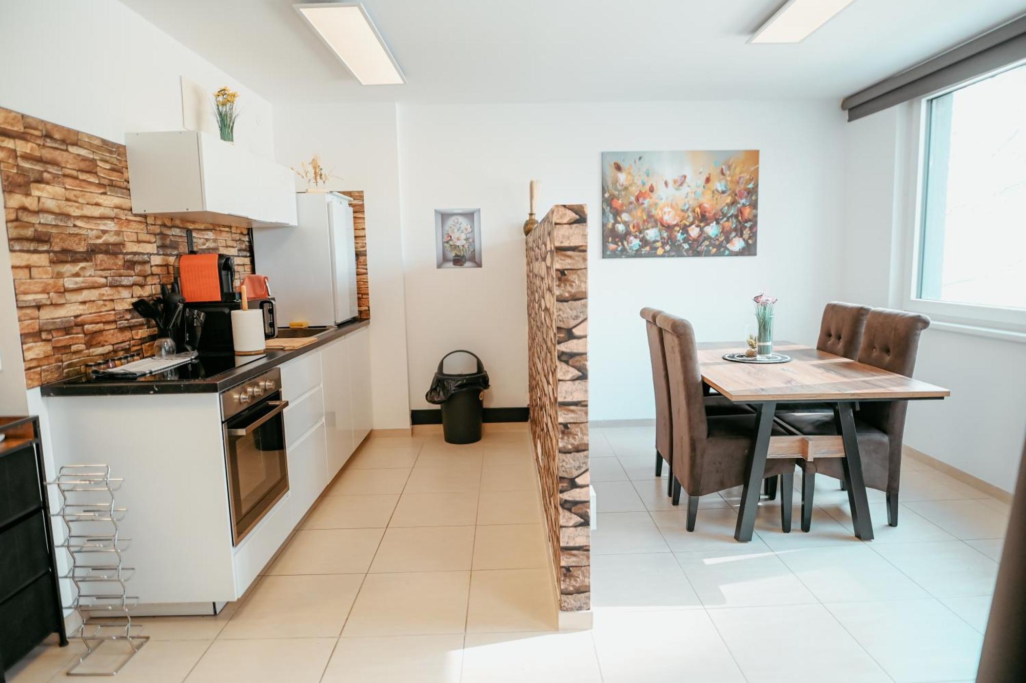 Danube Island Apartment 3 Wenen Buitenkant foto